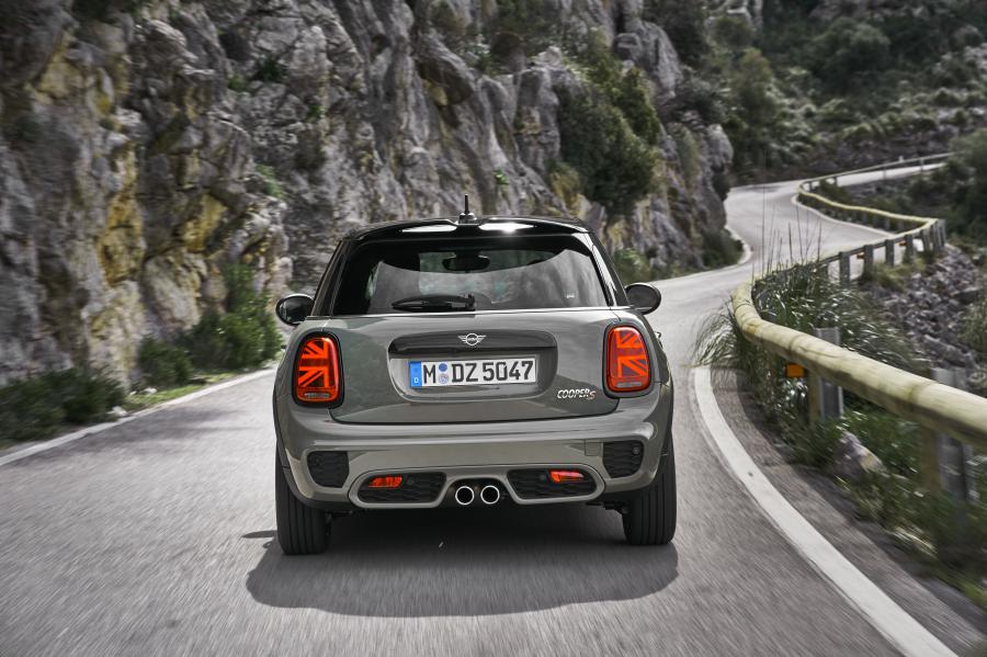  Mini Cooper S 5-Door (F56) 2018 года  (WW) (фото 46 из 86)